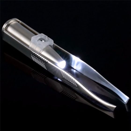 Eyebrow Tweezer with LED