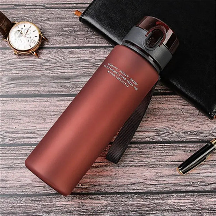 Functional Patented Design BPA Free Leak Proof Water Bottle Prily