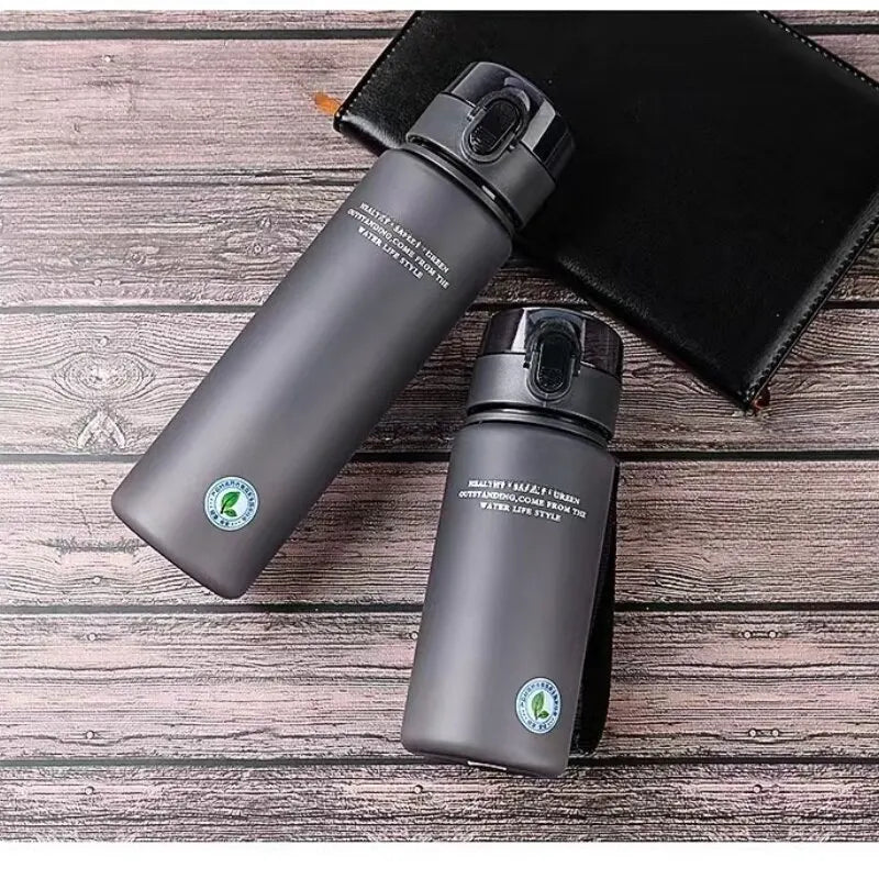 Functional Patented Design BPA Free Leak Proof Water Bottle Prily