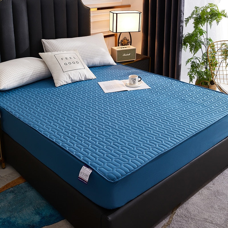 Waterproof Breathable Silky Latex Mattress Cover Prily