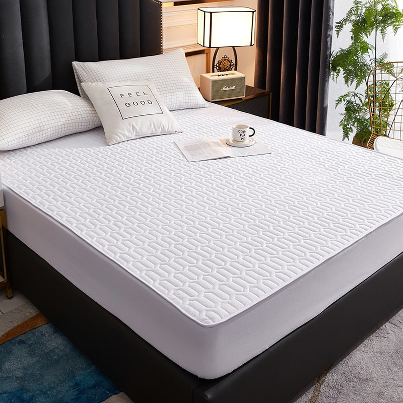 Waterproof Breathable Silky Latex Mattress Cover Prily