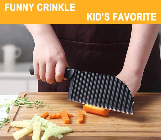 Crinkle Potato Cutter - Black